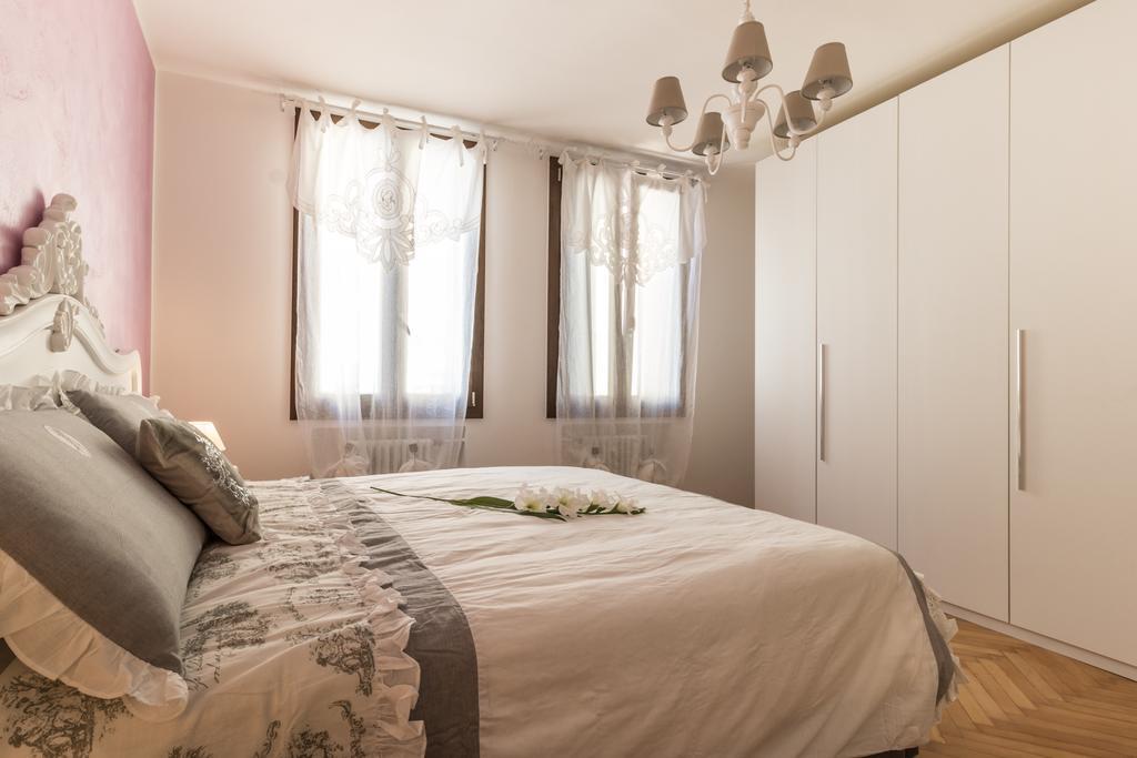 Casa Dell'Artista Apartment Венеция Екстериор снимка