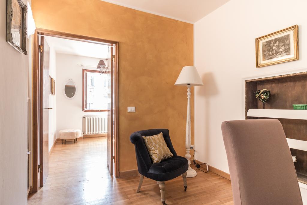 Casa Dell'Artista Apartment Венеция Екстериор снимка