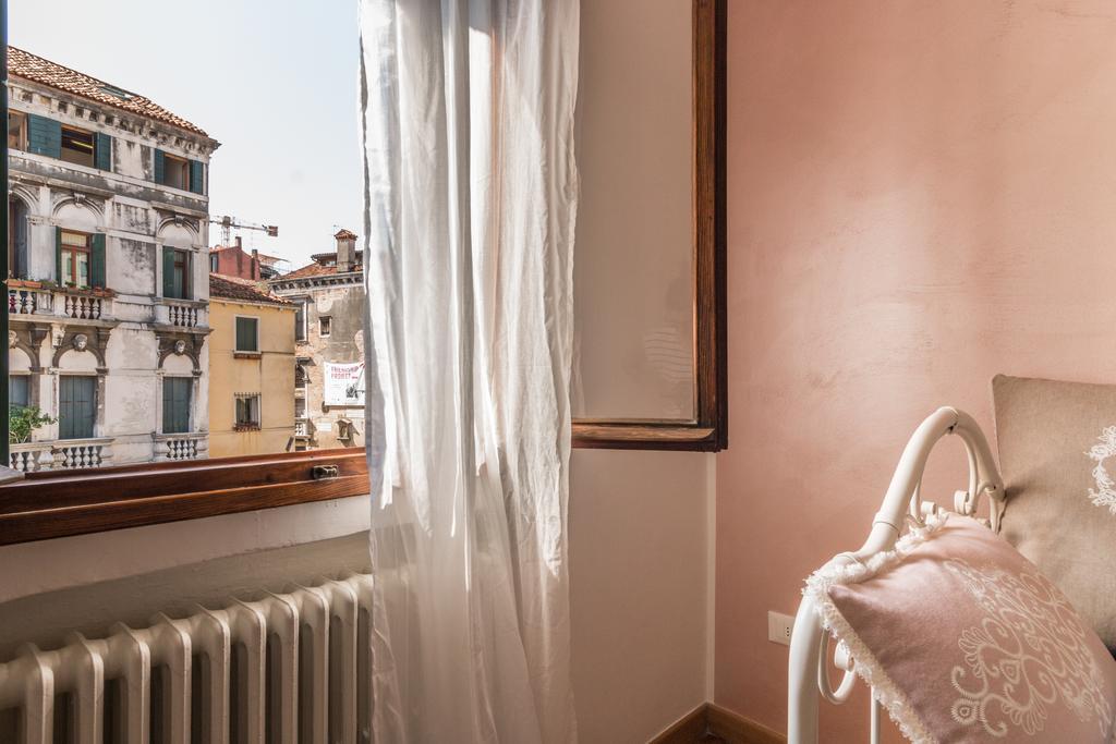 Casa Dell'Artista Apartment Венеция Екстериор снимка